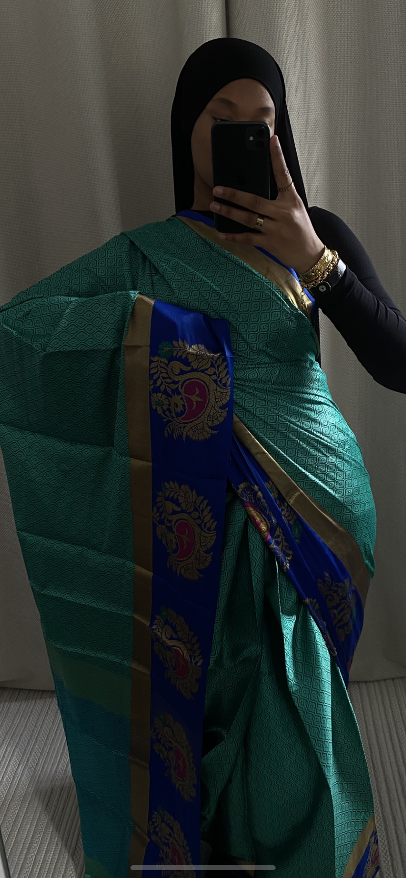 Saree Azar