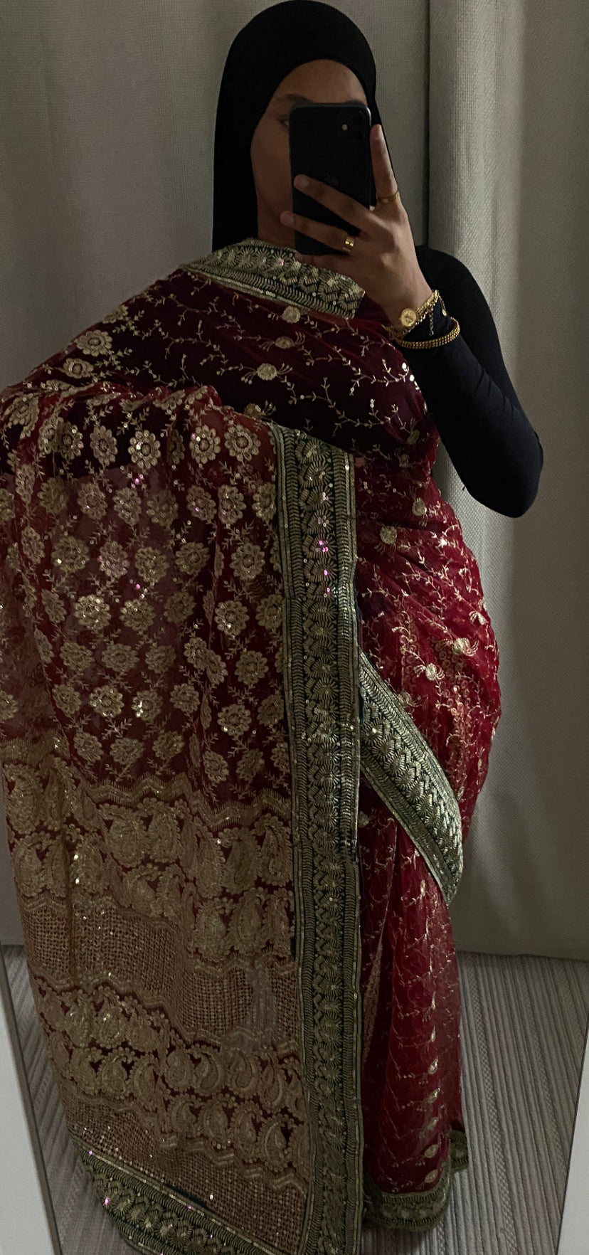 Saree Gold rouge