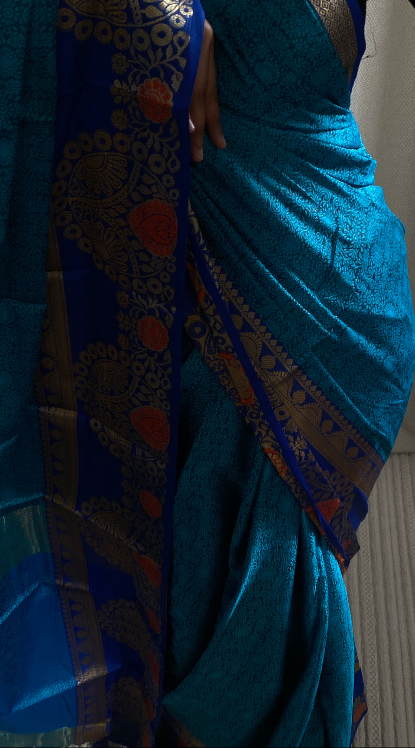 Saree Azar
