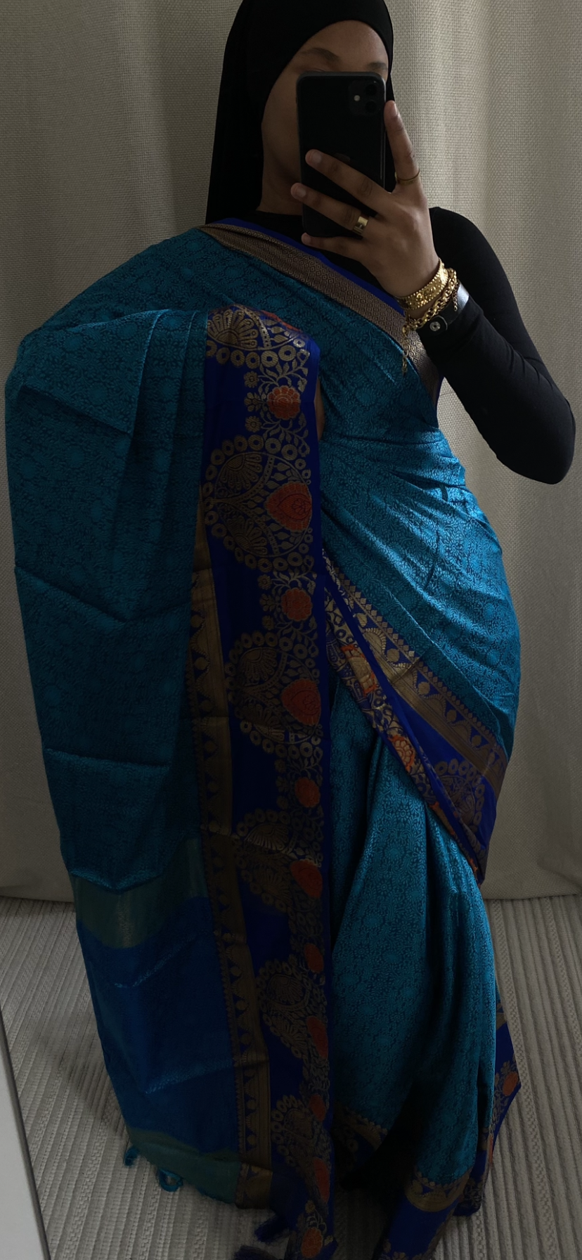 Saree Azar