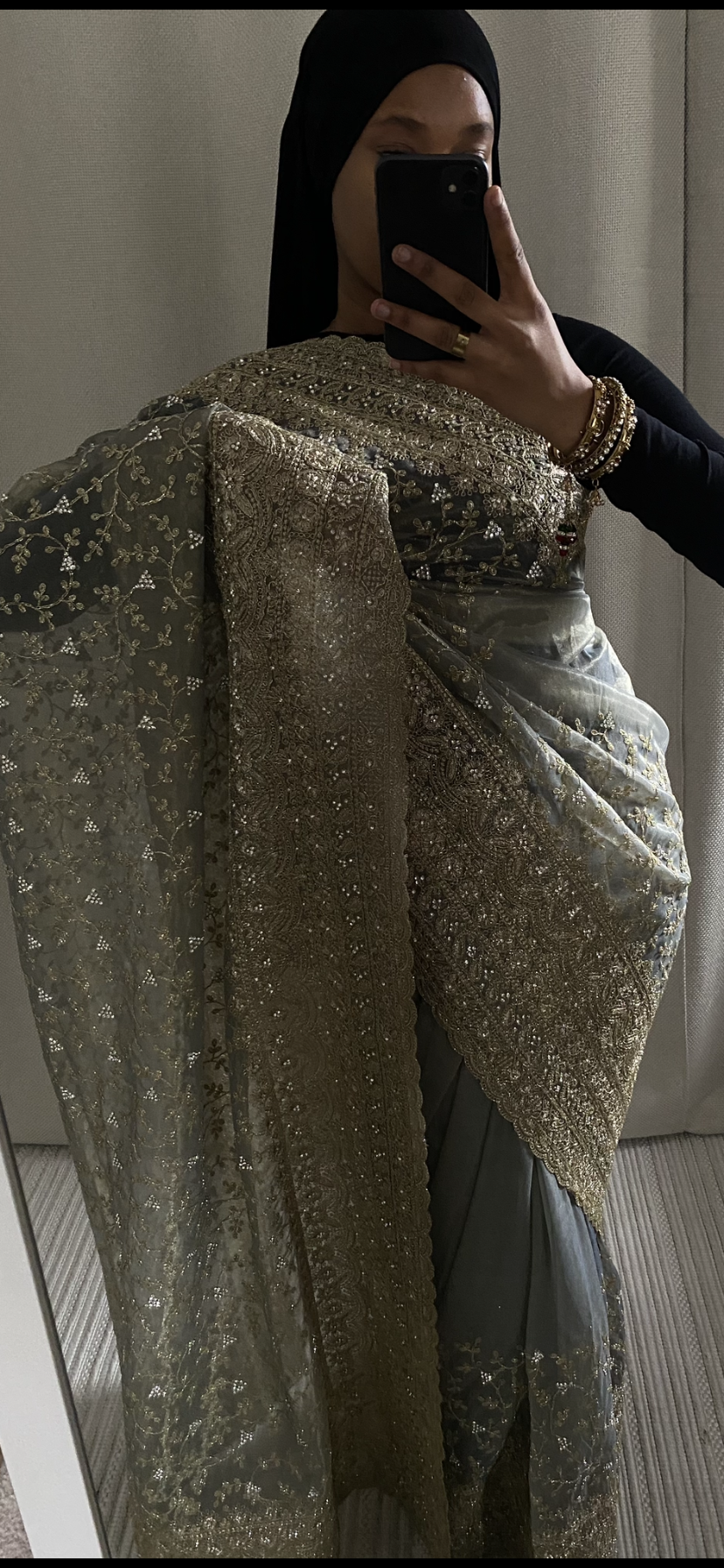 Saree Rym gris