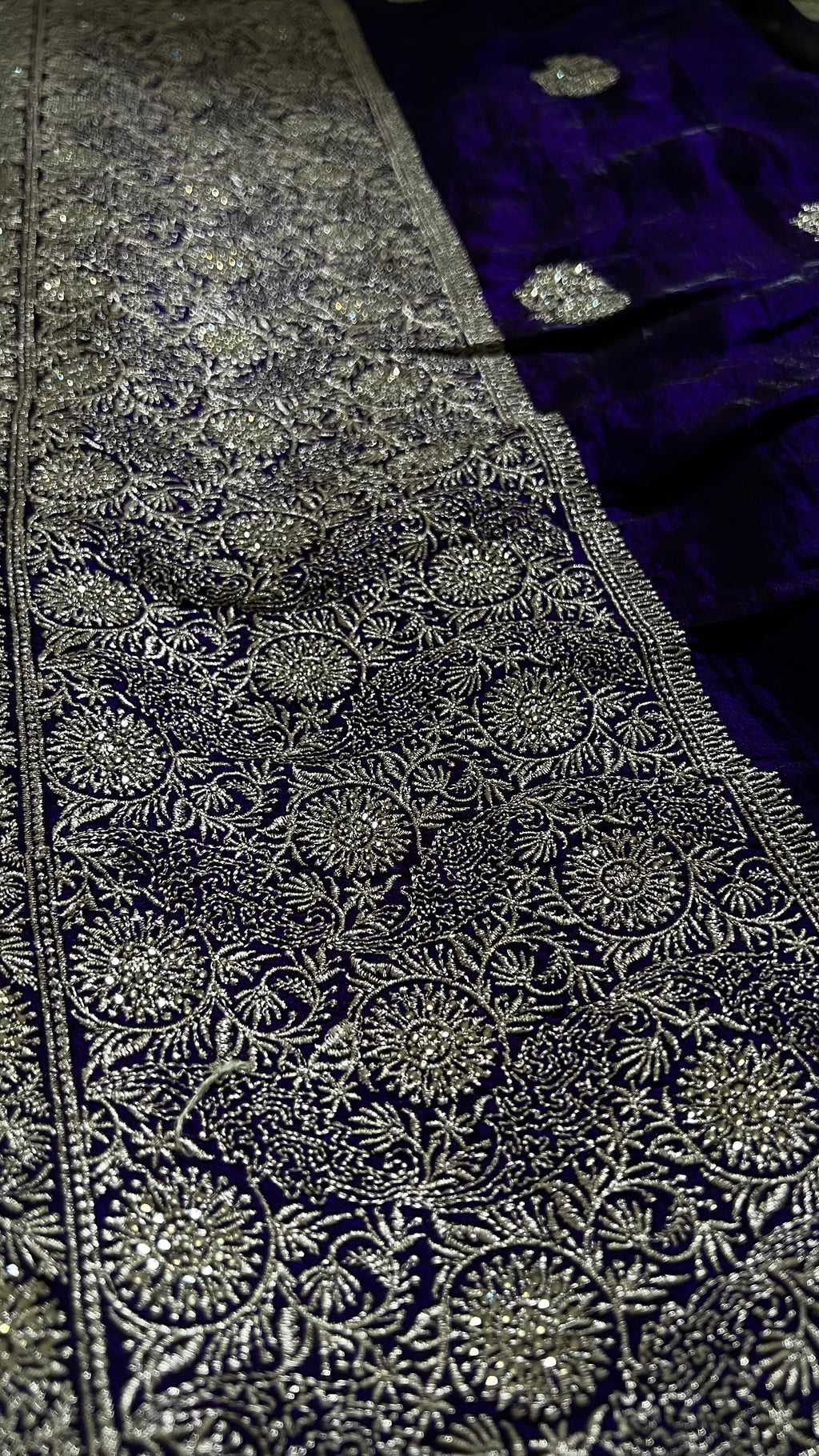 Saree Oumi