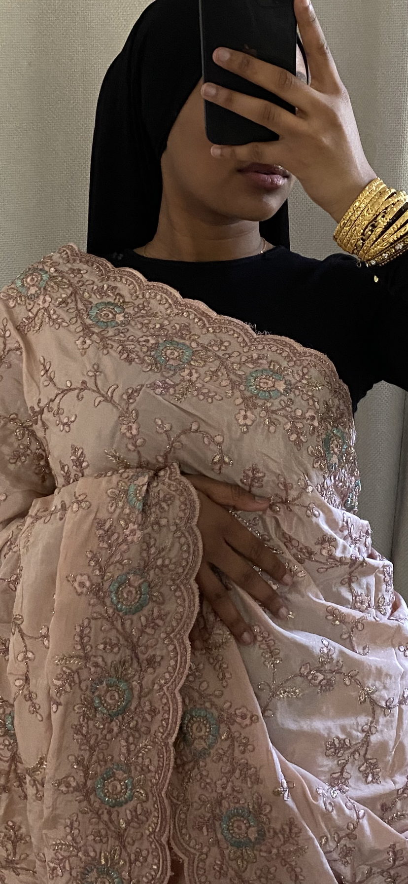 Saree Tara
