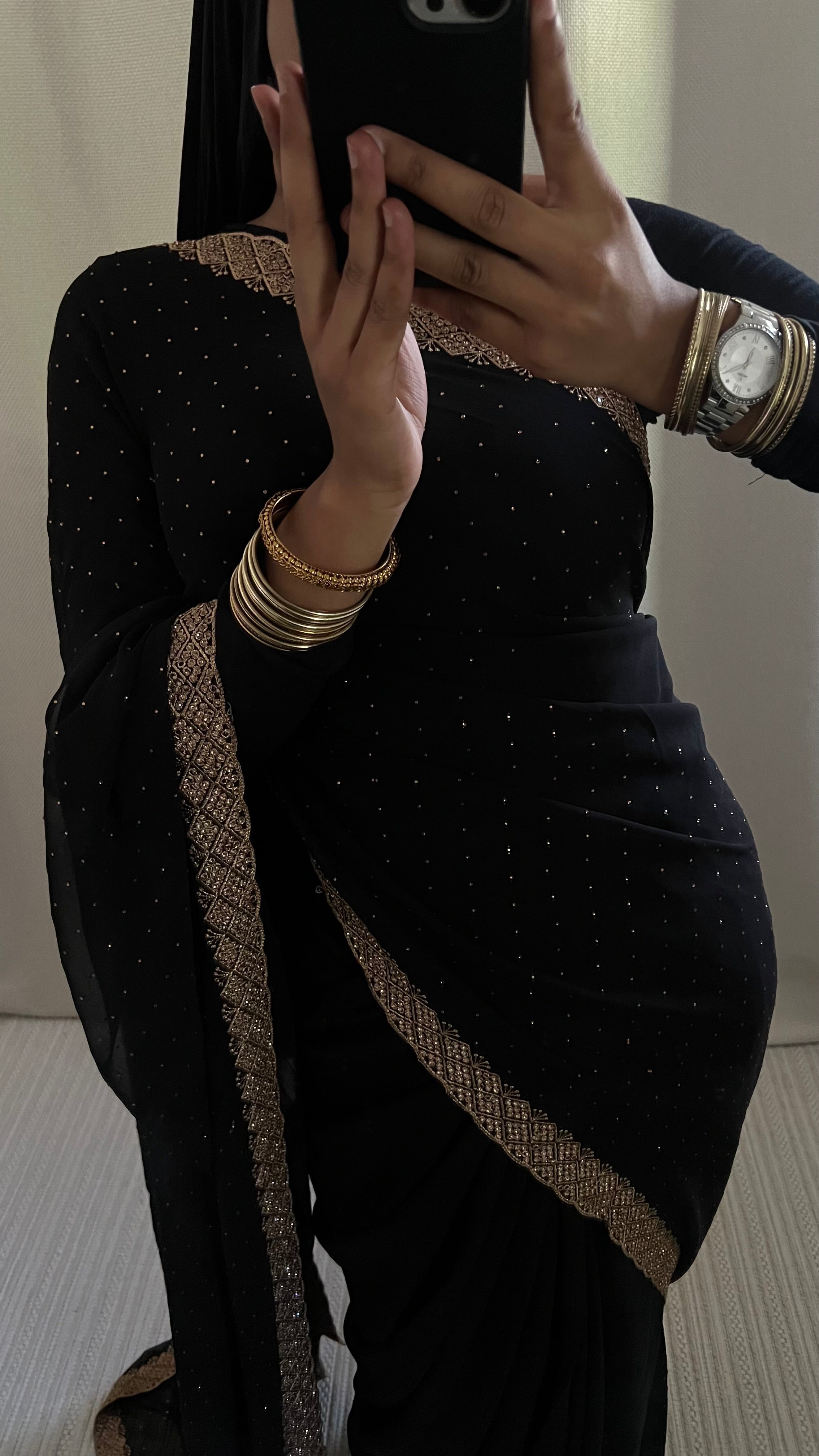 Saree Oumay