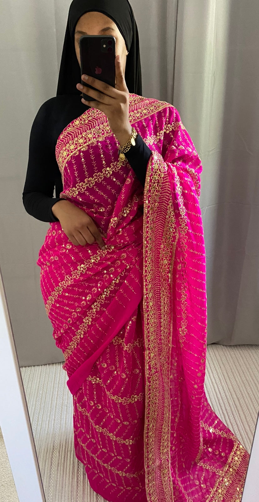 Saree Pinky