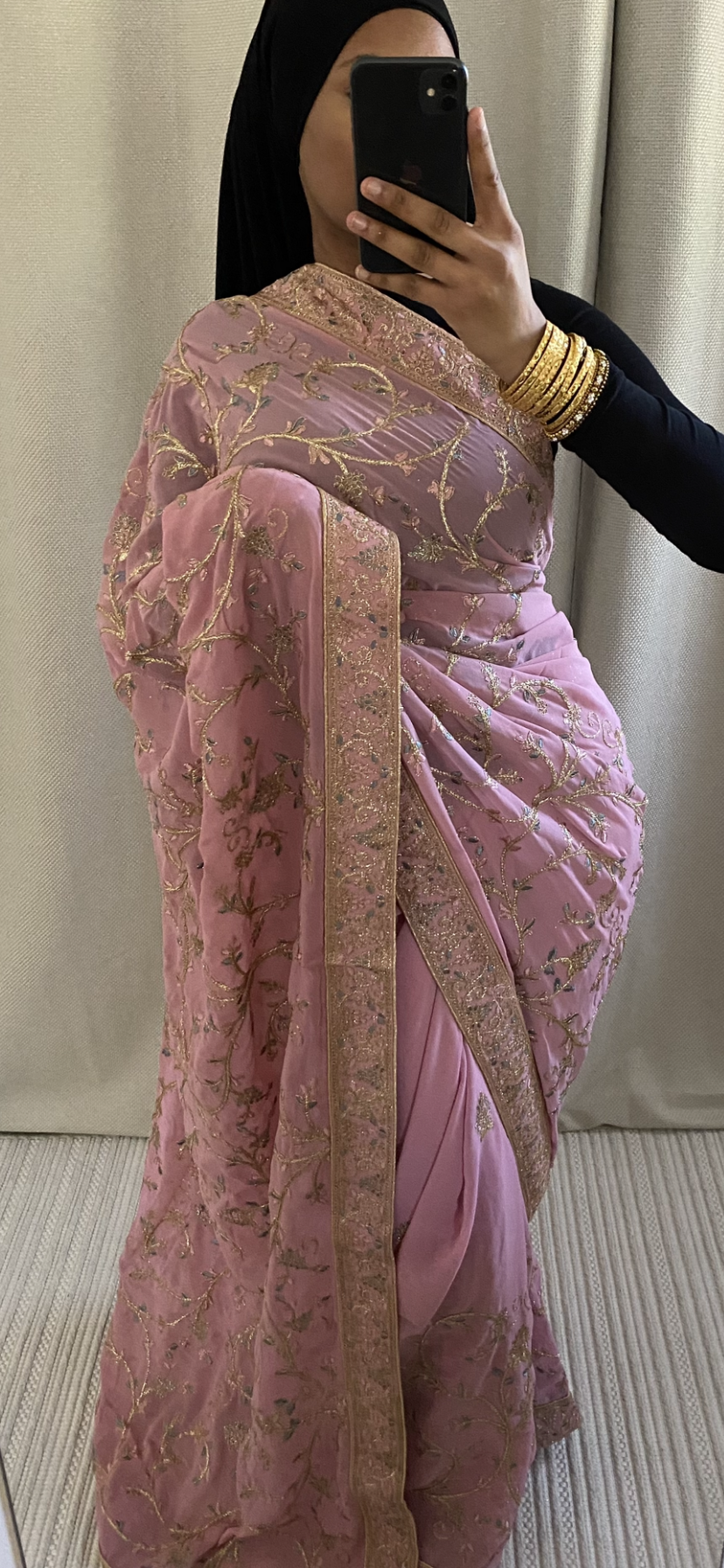 Saree Naira
