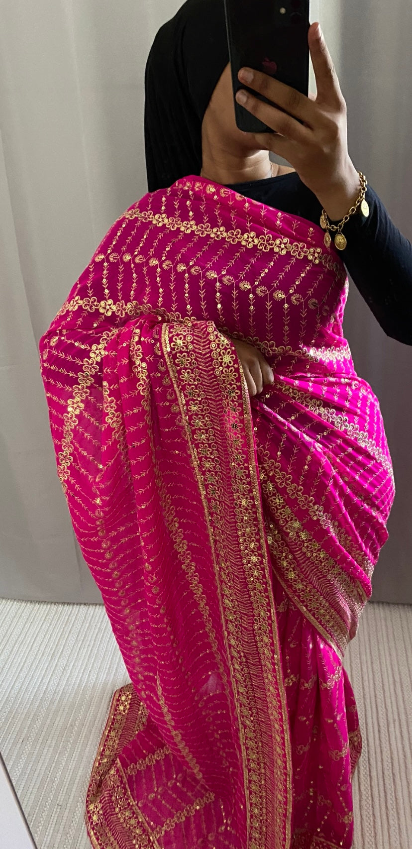 Saree Pinky