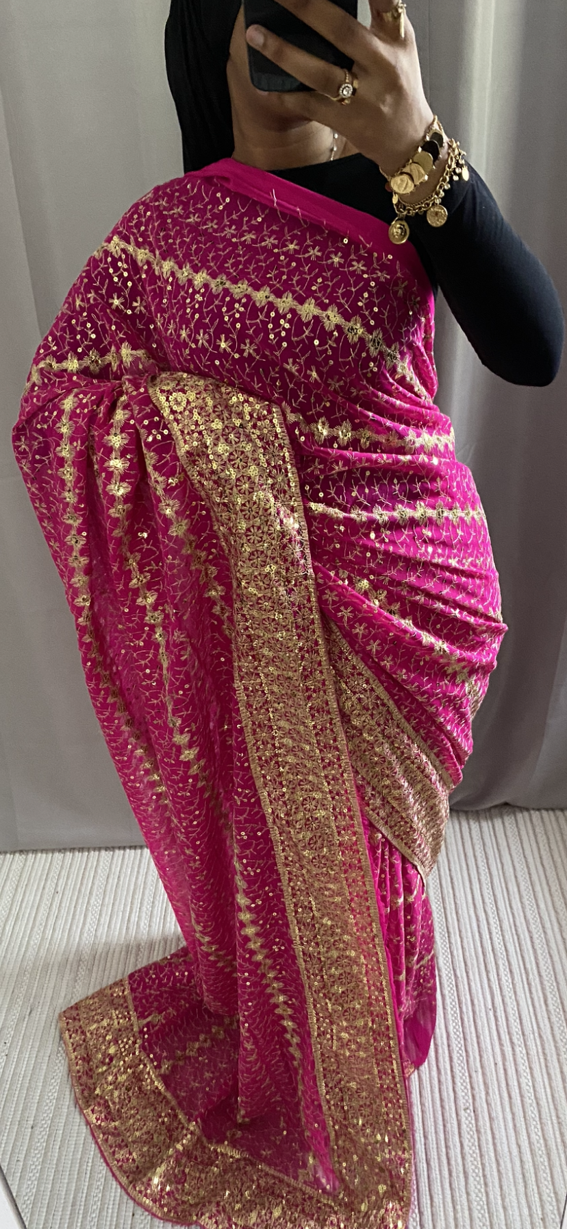 Saree Pinky