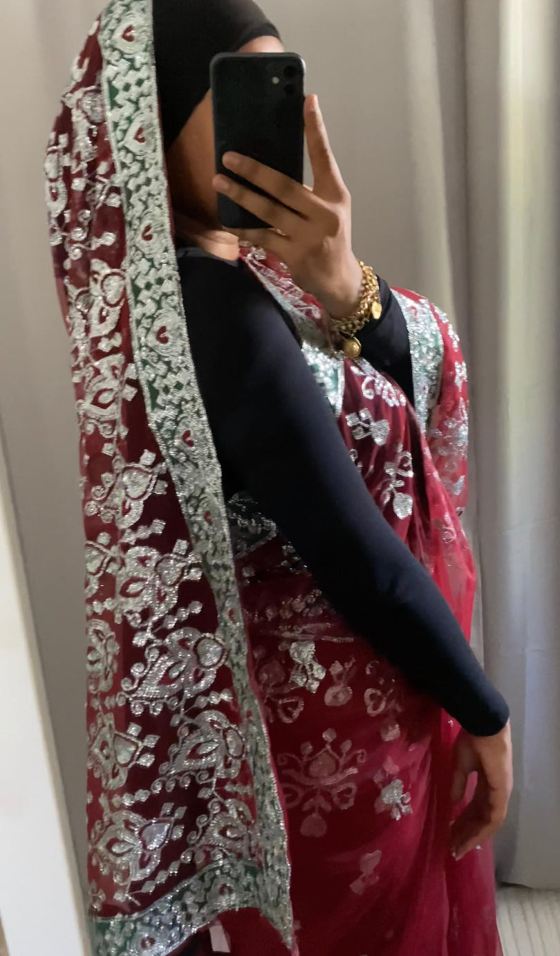 Saree Mina