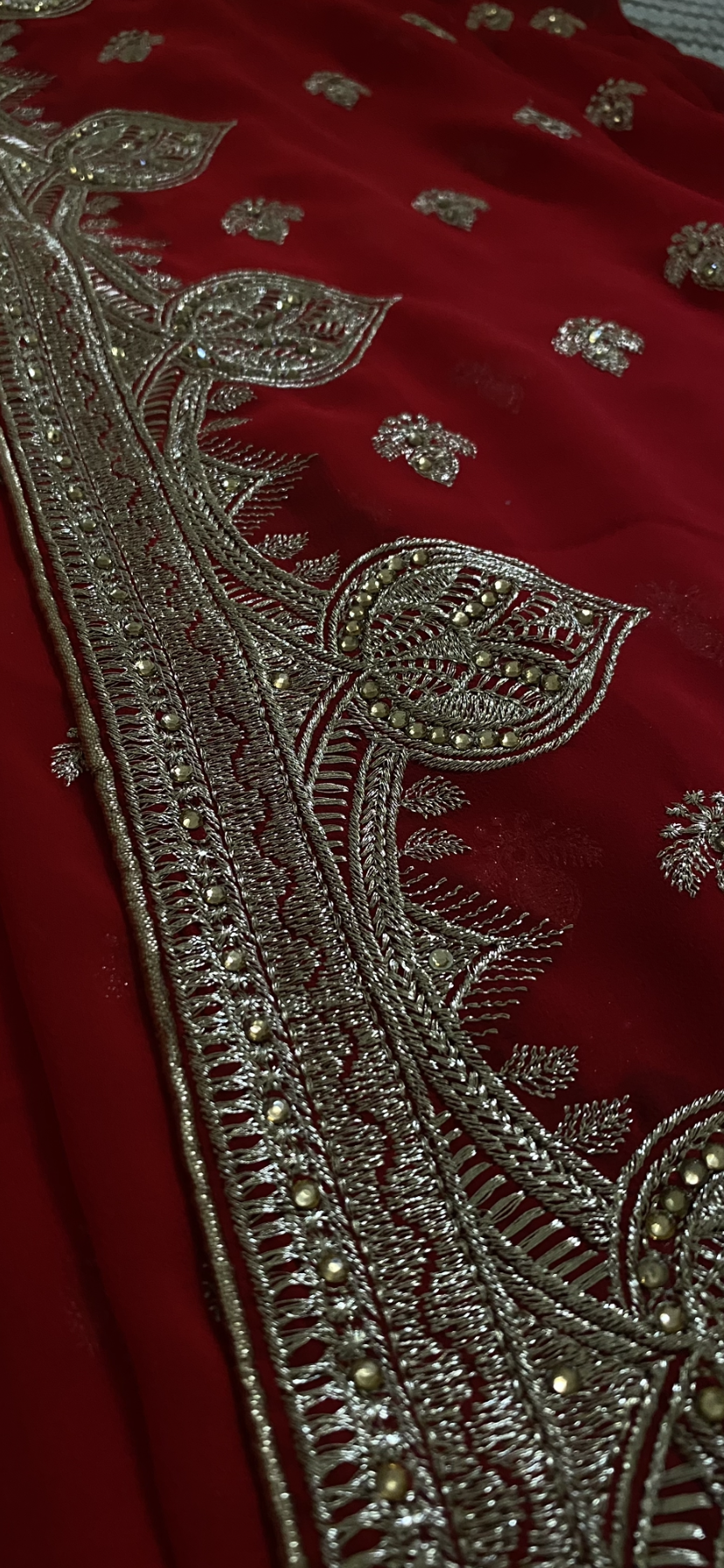Saree Shisha