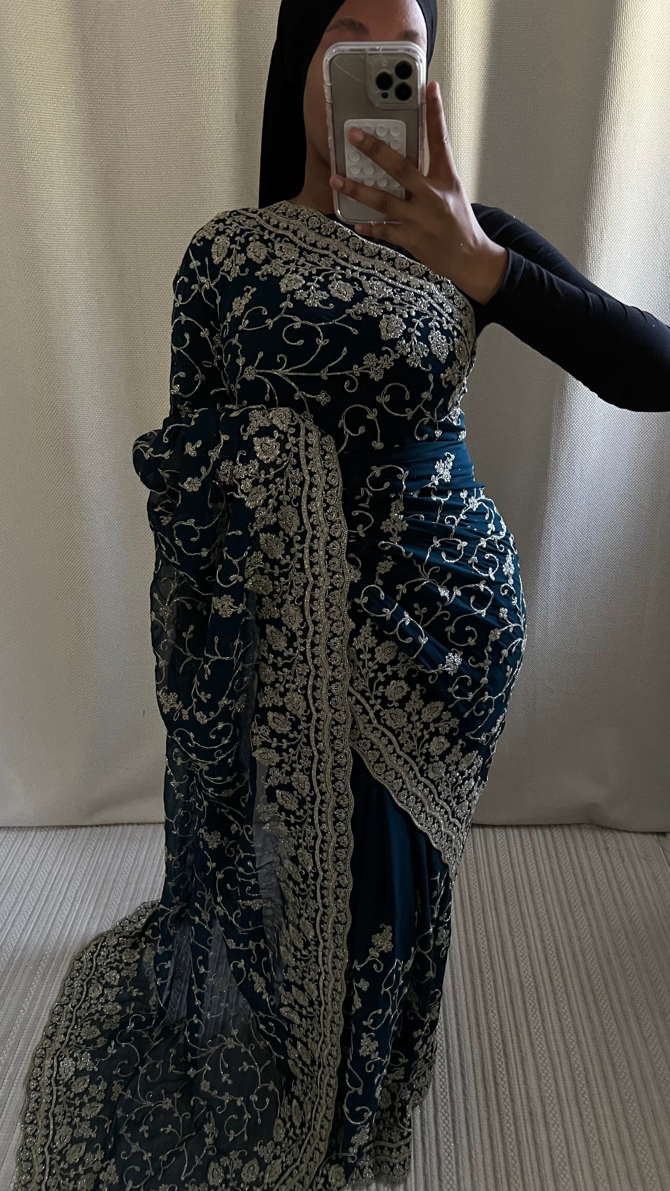 Saree Jihane bleu