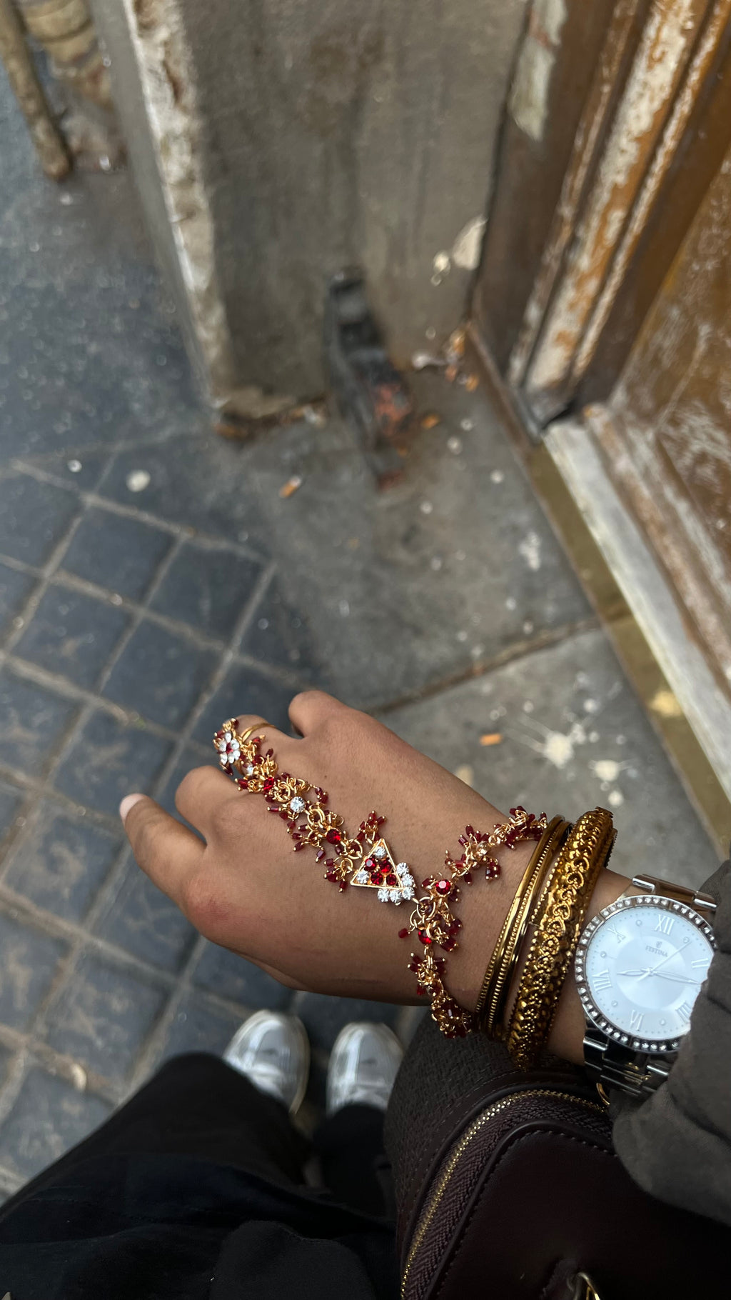 Bracelet main + bracelets