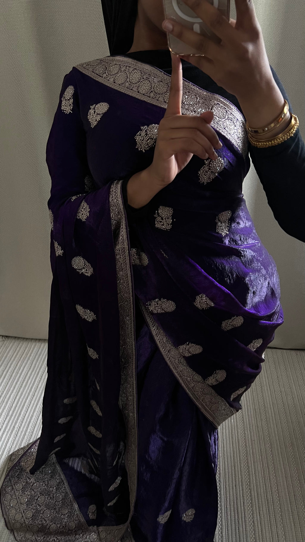 Saree Oumi