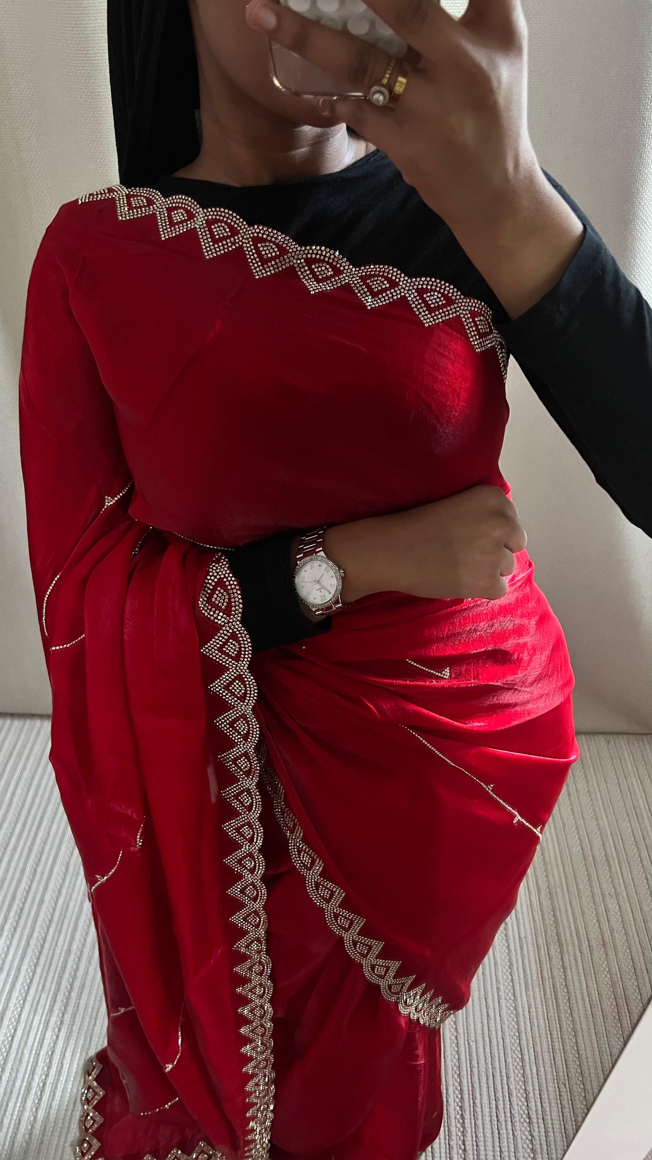 Saree Haby rouge