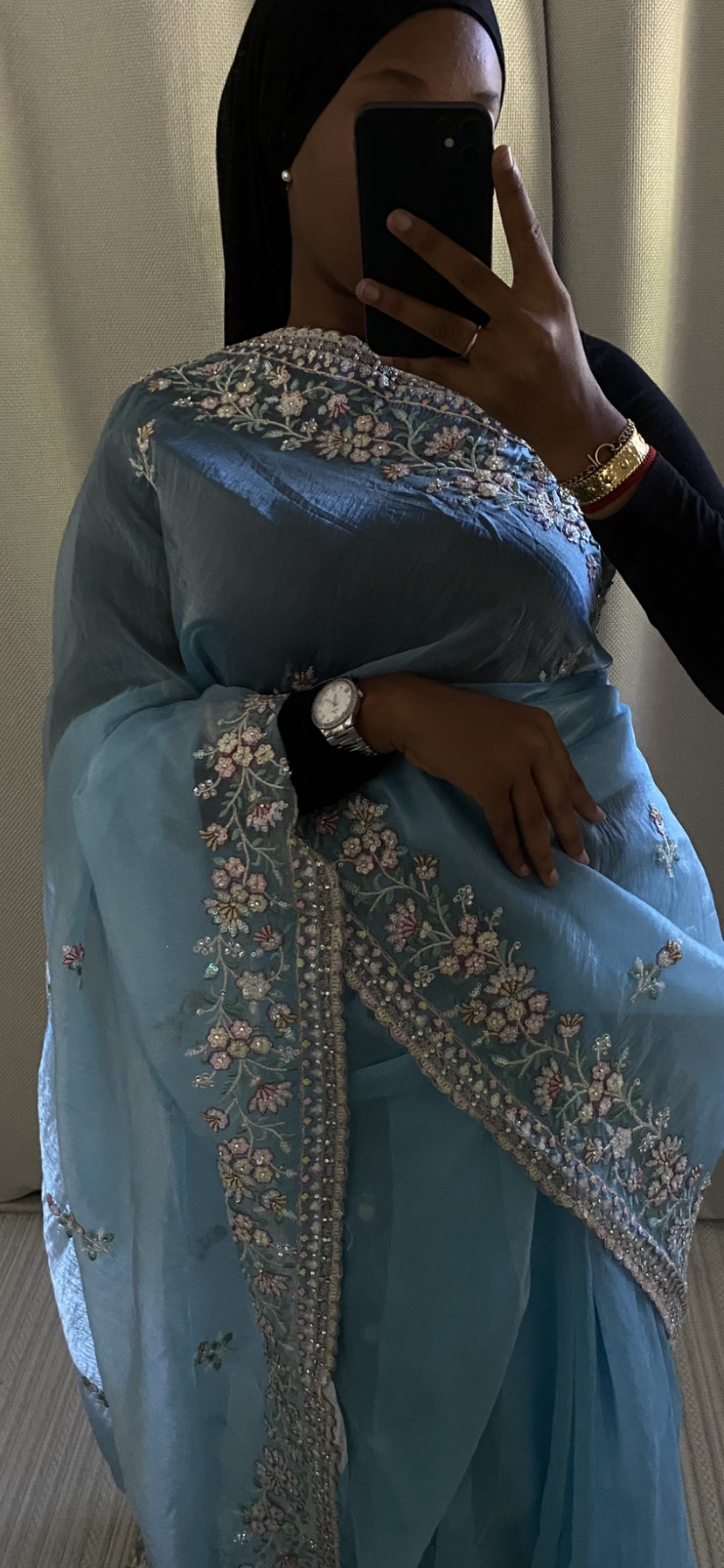 Saree Yasna bleu