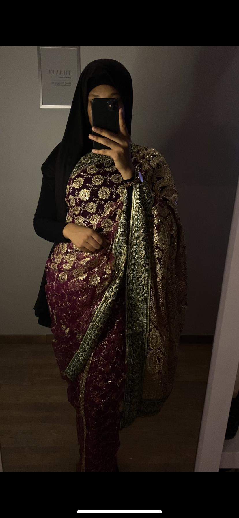 Saree Gold rouge