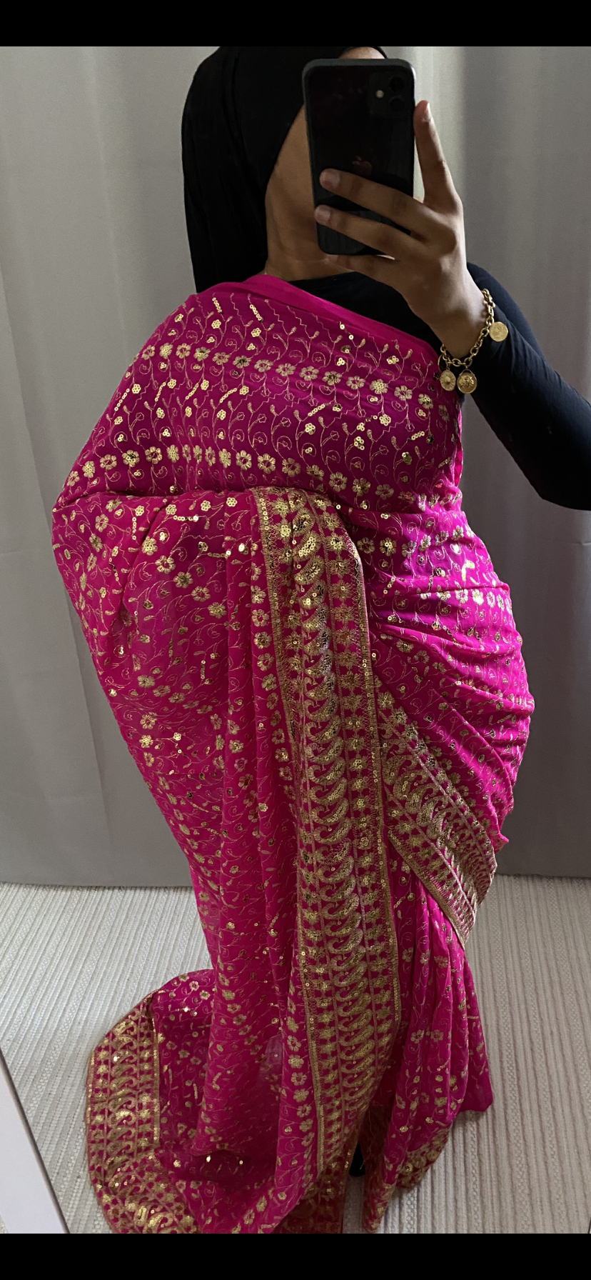 Saree Pinky