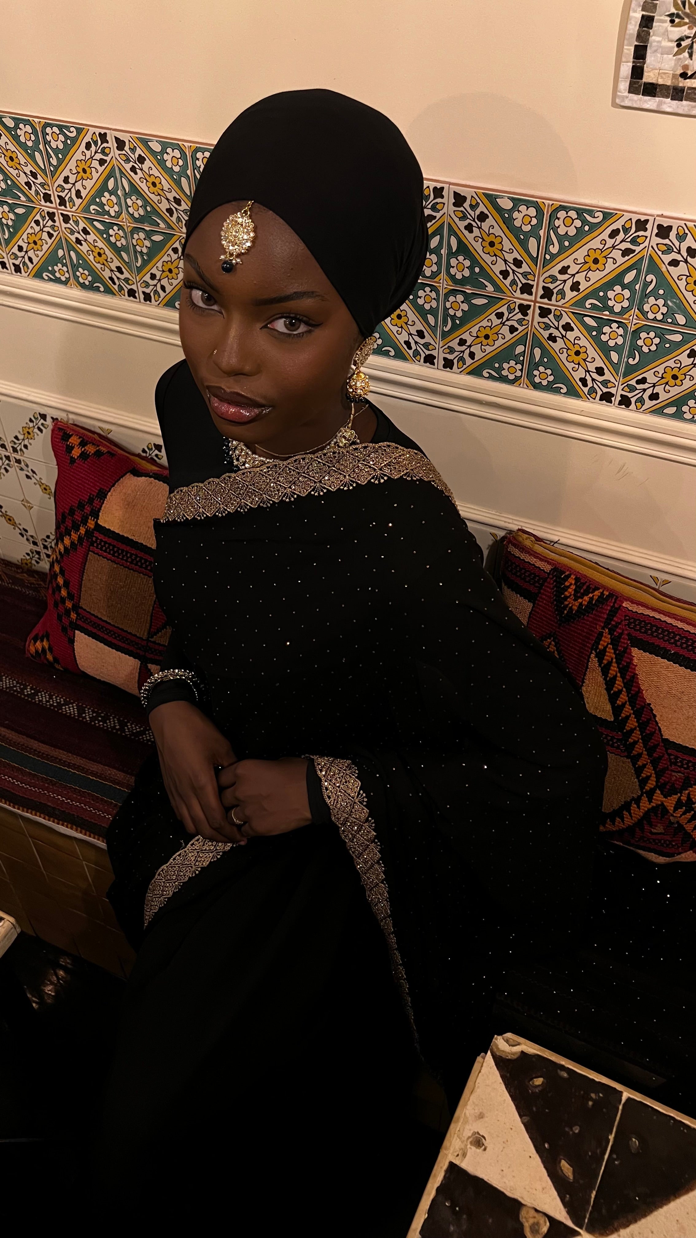 Saree Oumay