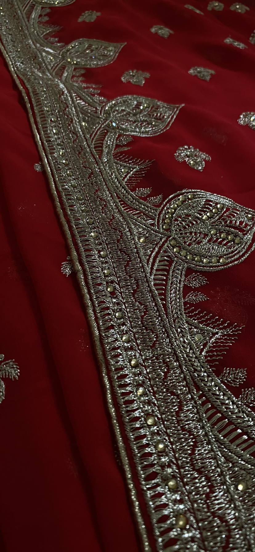 Saree Shisha