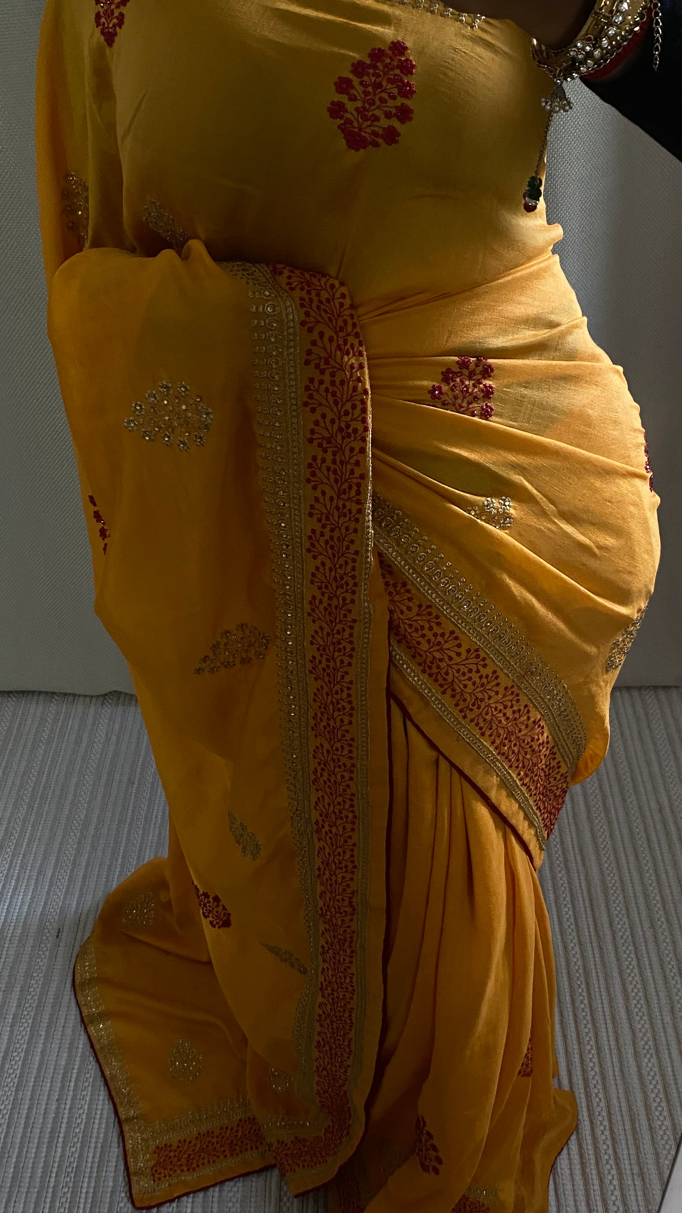 Saree Maï