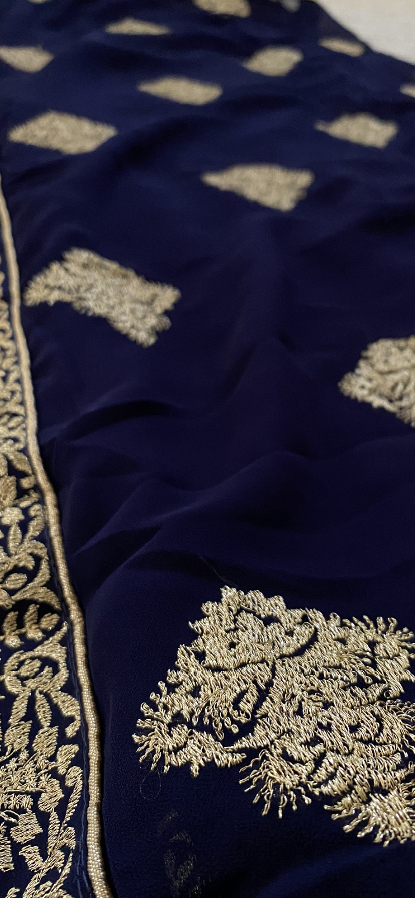 Saree Neelam