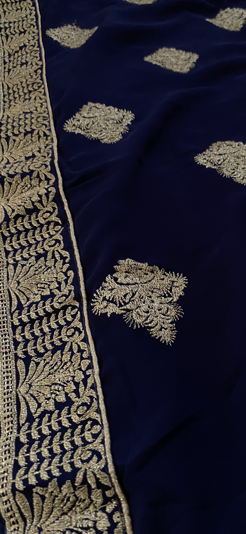 Saree Neelam