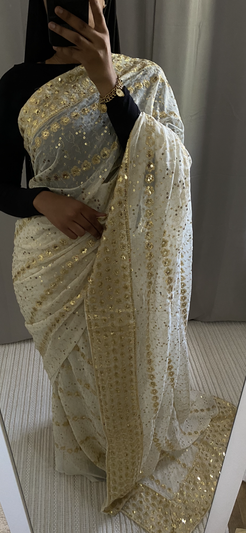 Saree Luna