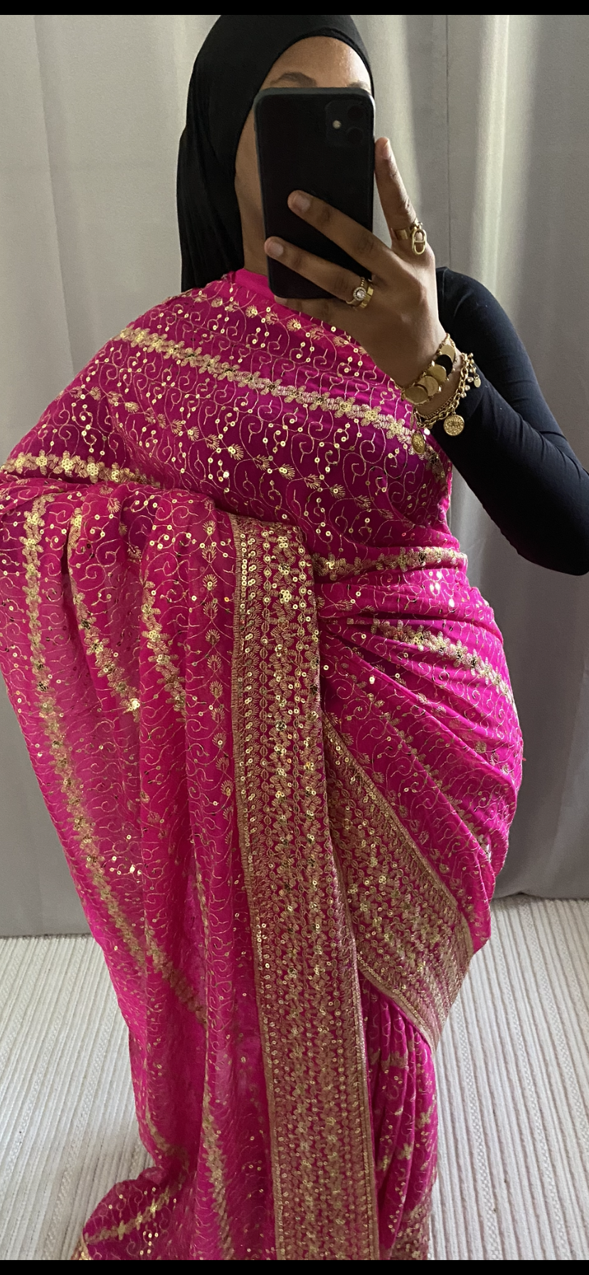 Saree Pinky