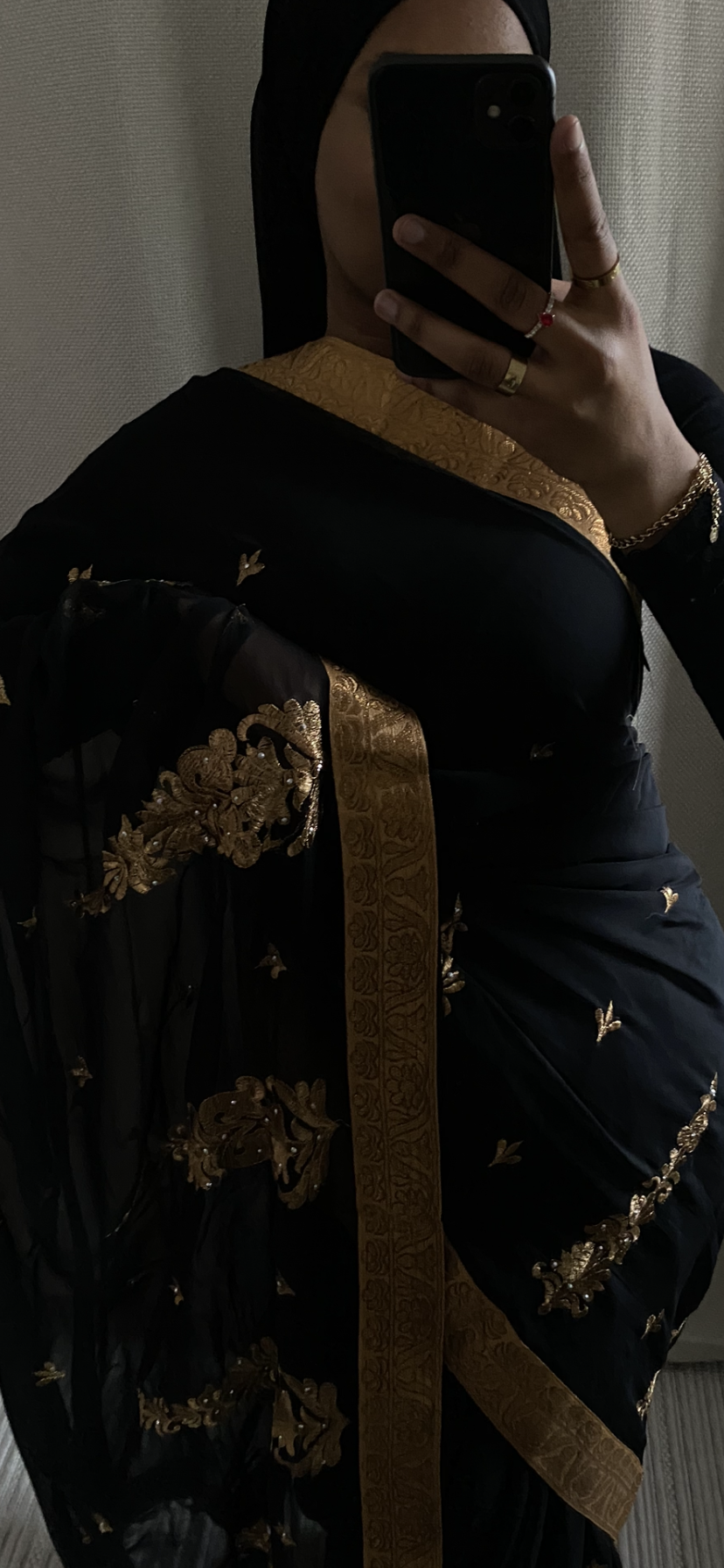Saree Cyra