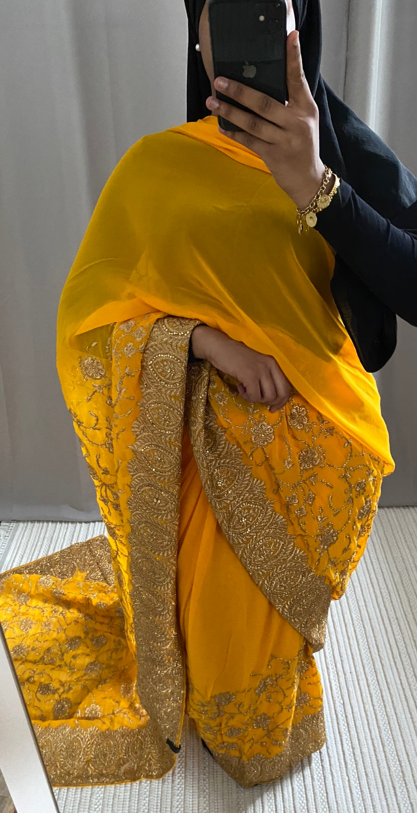 Saree Nila