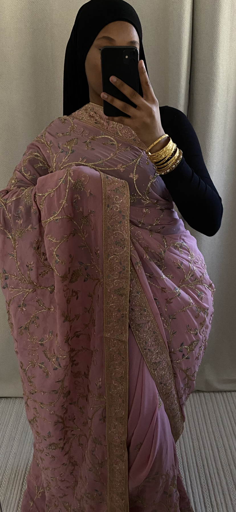 Saree Naira