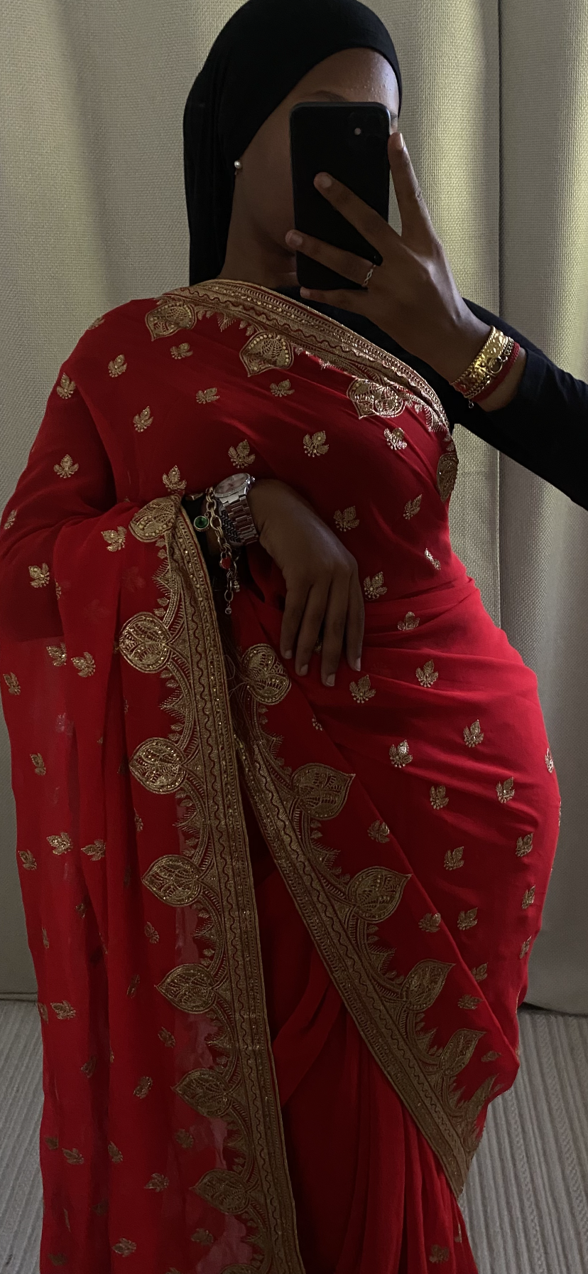 Saree Shisha