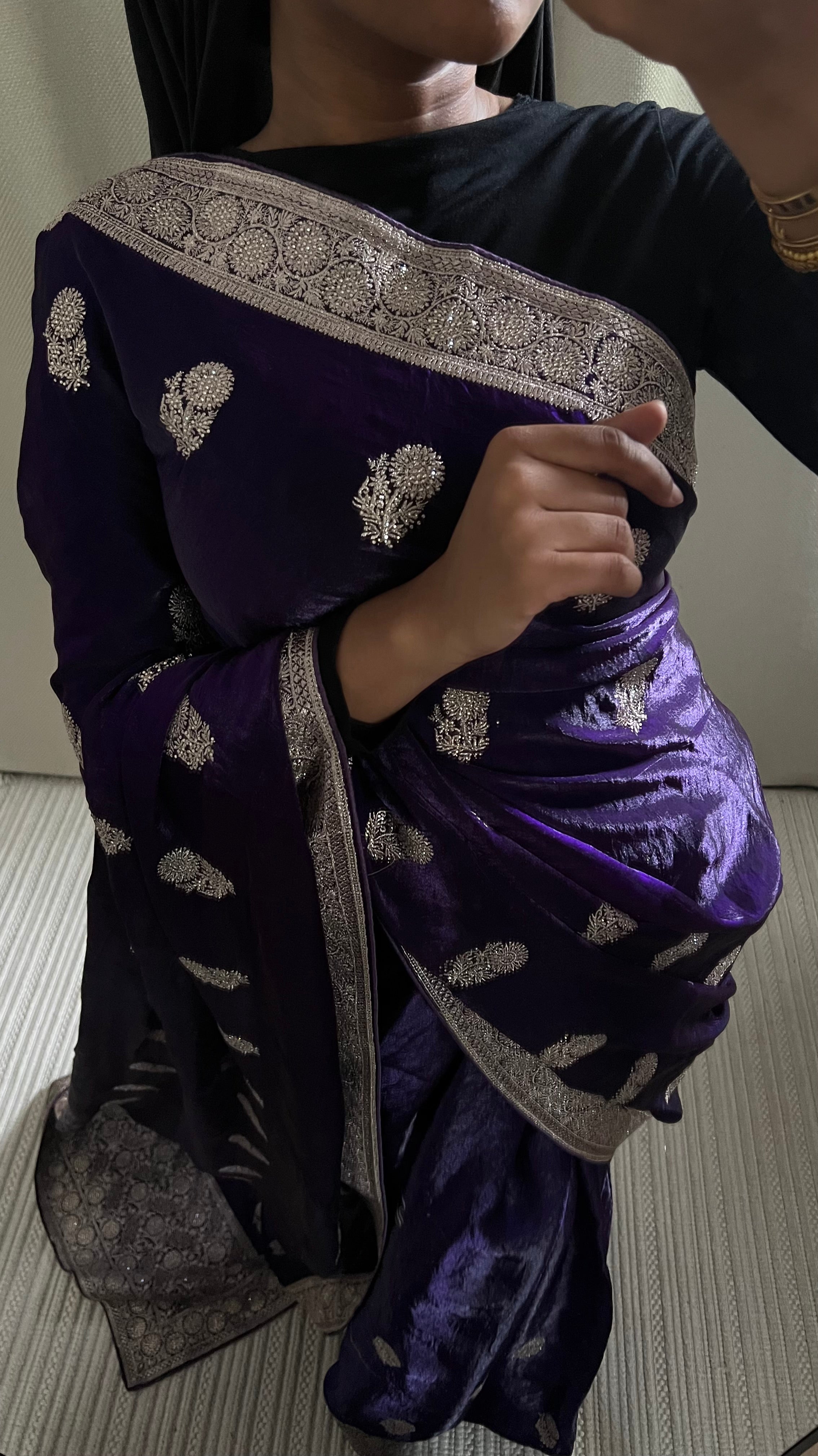 Saree Oumi