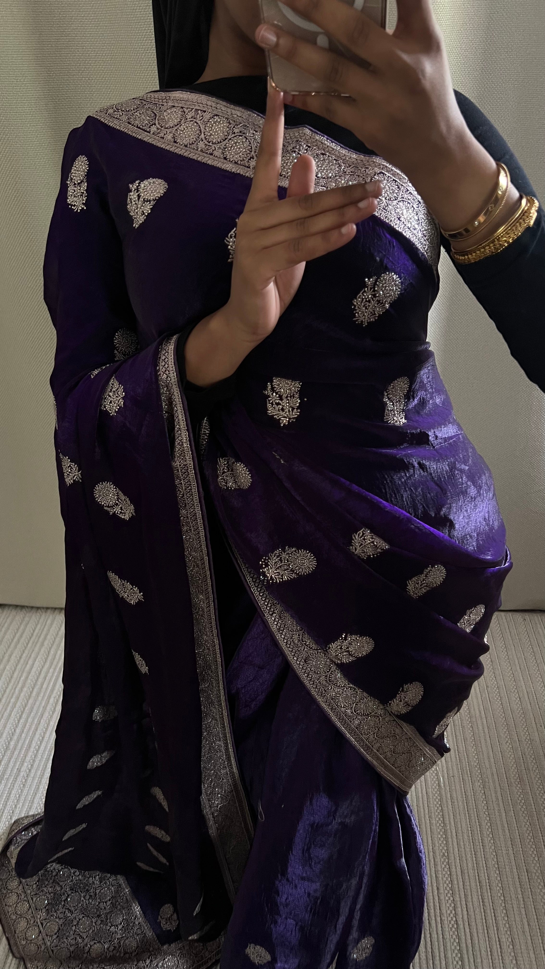 Saree Oumi