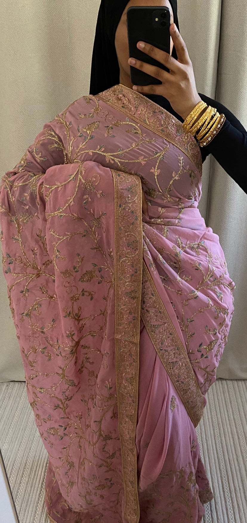 Saree Naira
