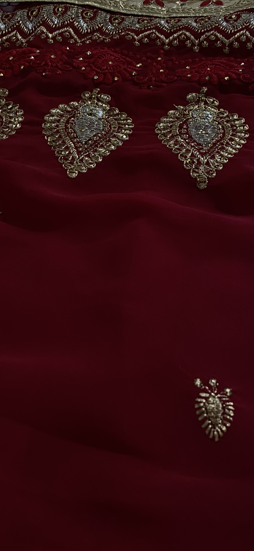 Saree Milla rouge