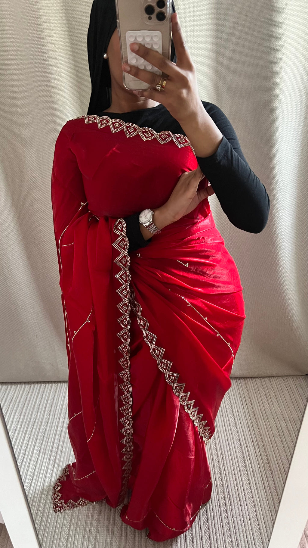 Saree Haby rouge