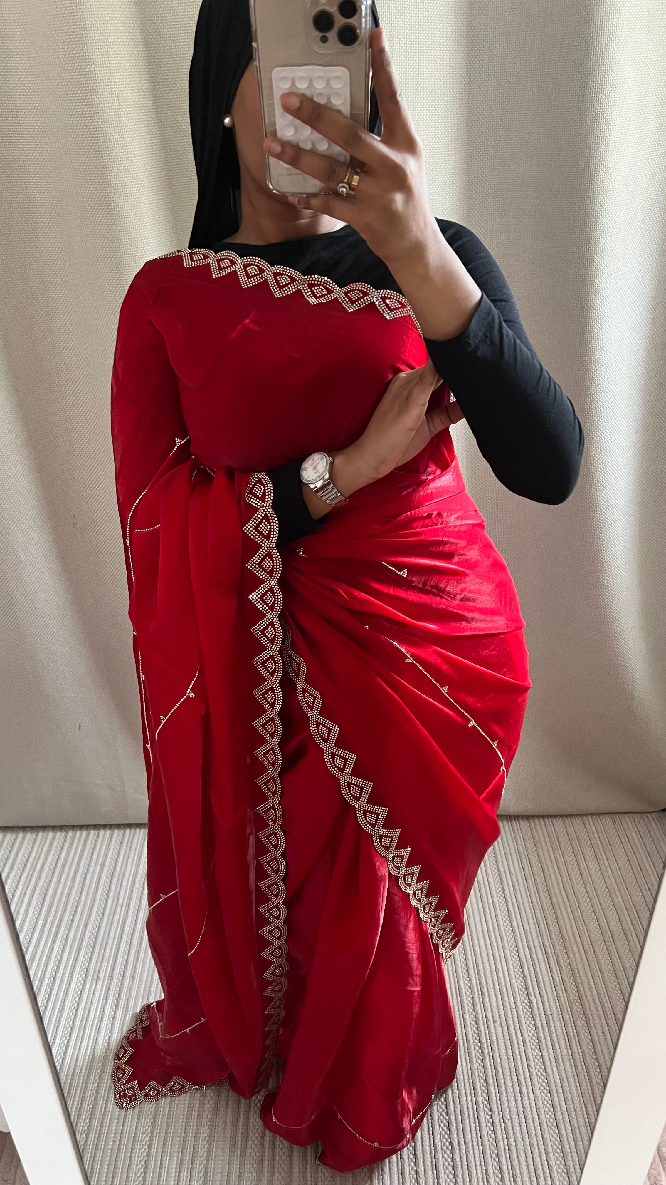 Saree Haby rouge