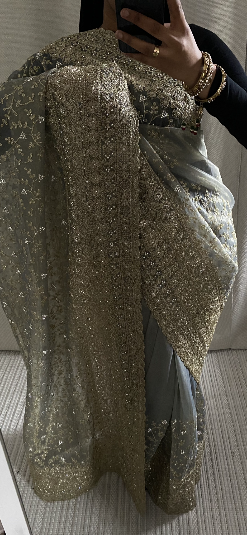 Saree Rym gris