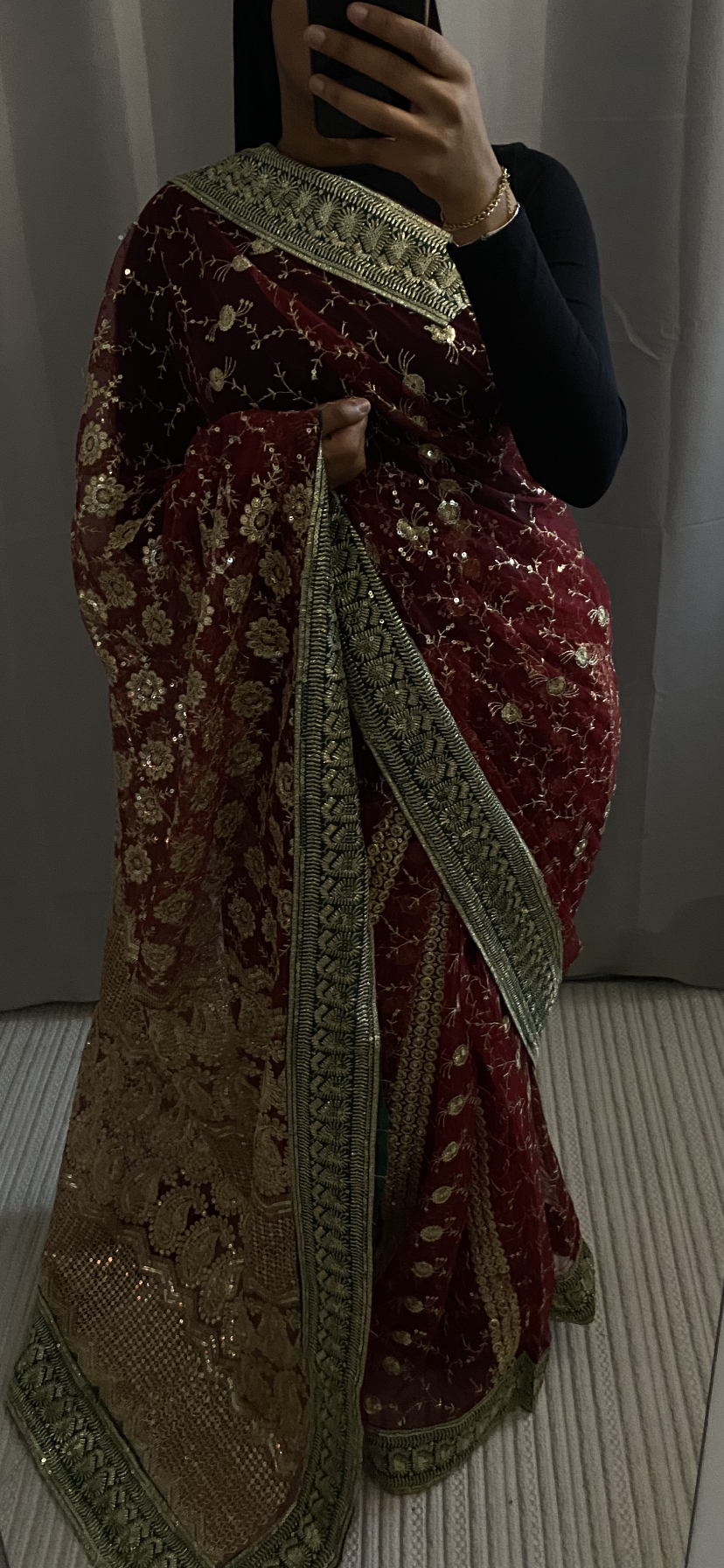 Saree Gold rouge