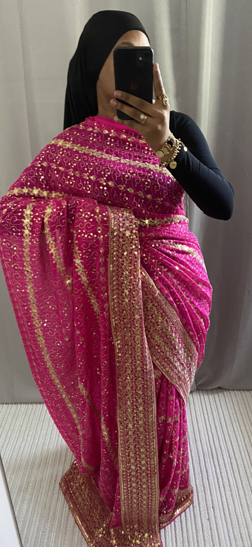 Saree Pinky