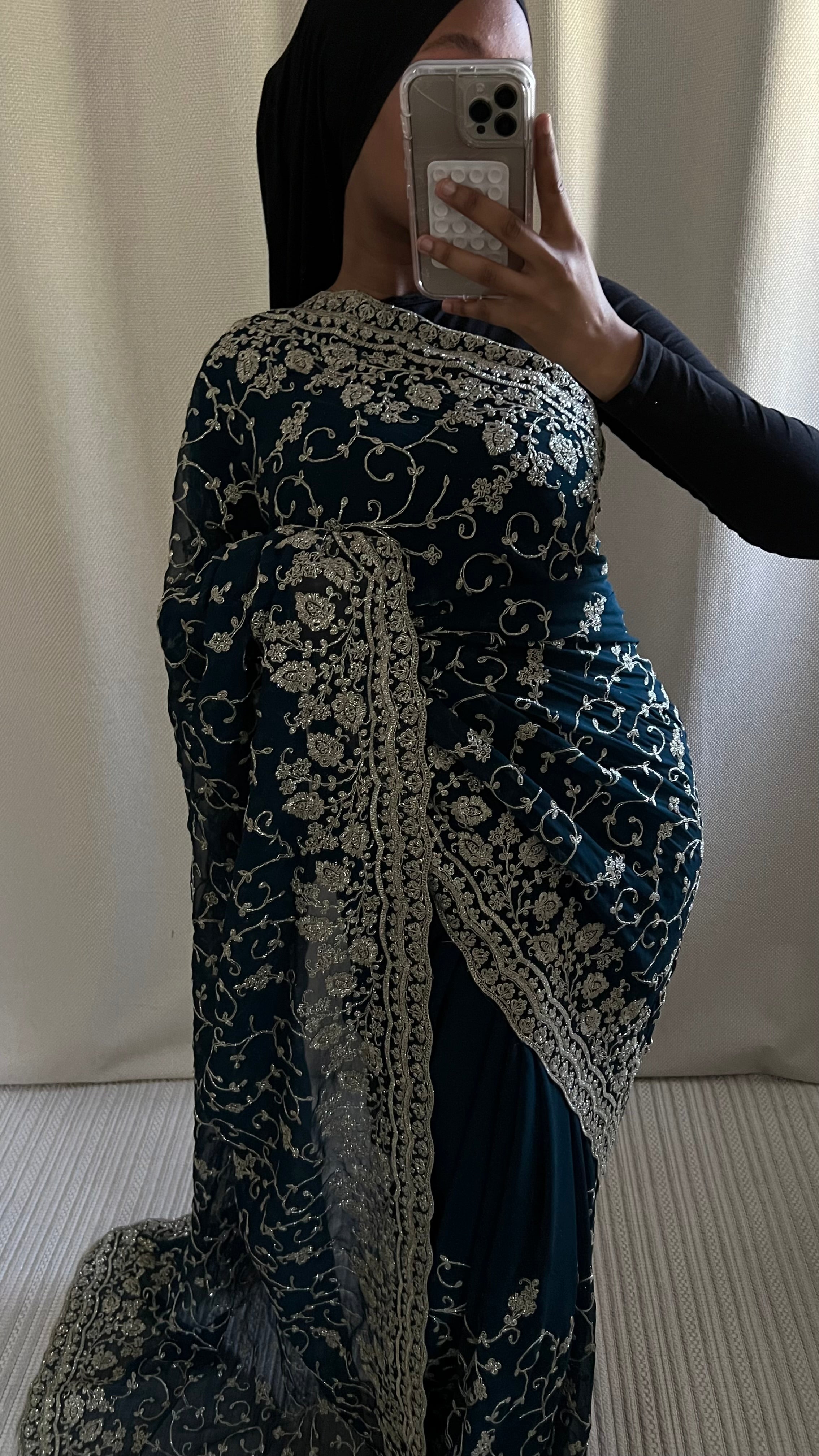 Saree Jihane bleu