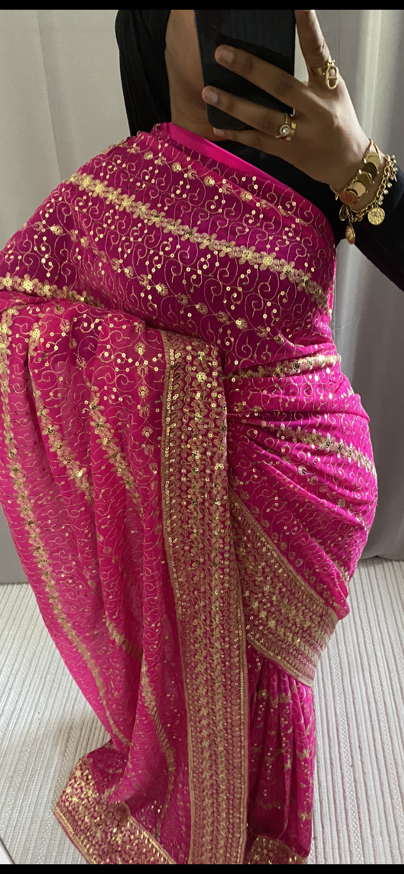 Saree Pinky