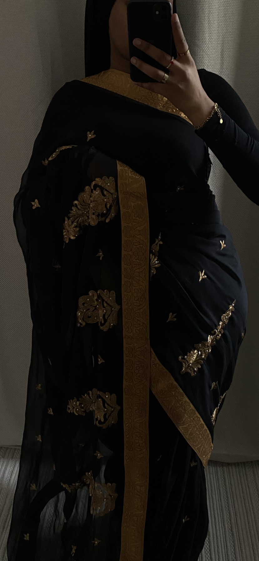 Saree Cyra