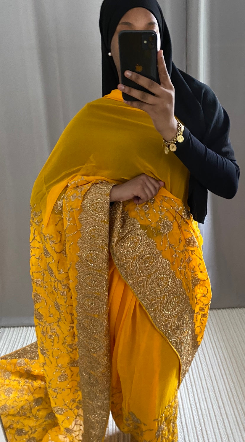 Saree Nila