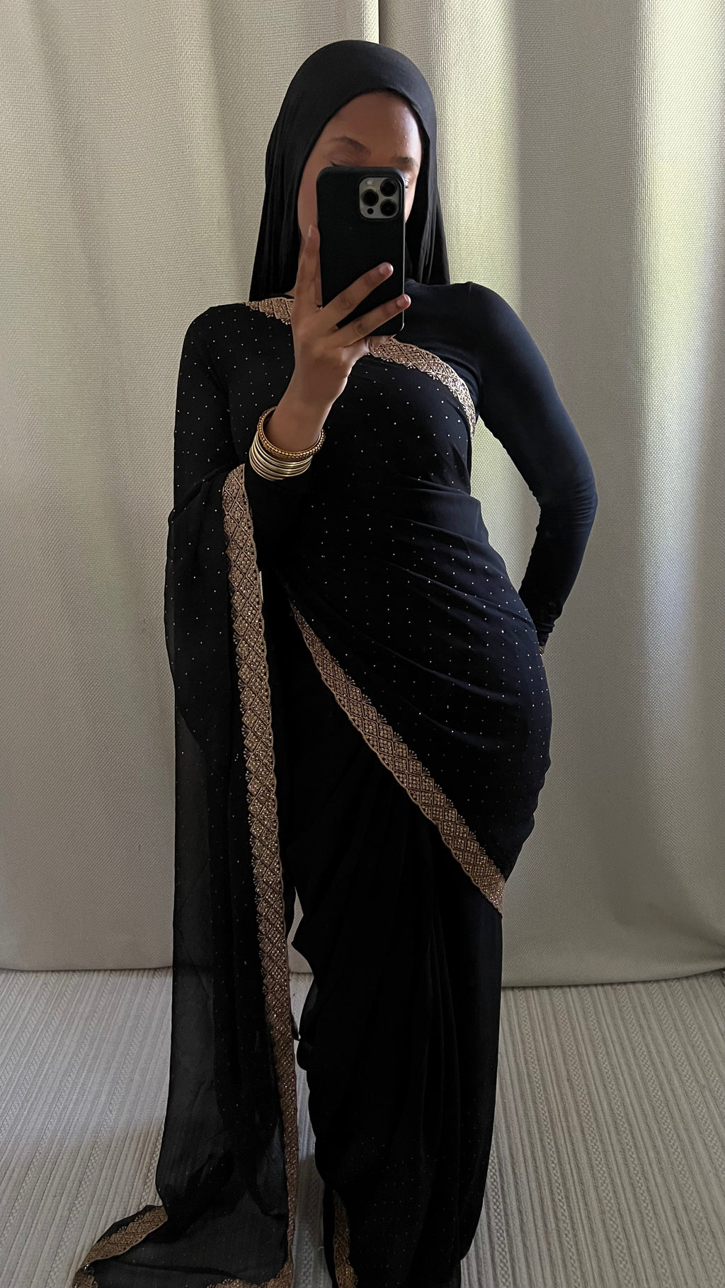 Saree Oumay