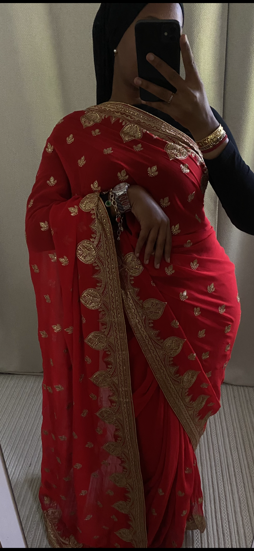 Saree Shisha