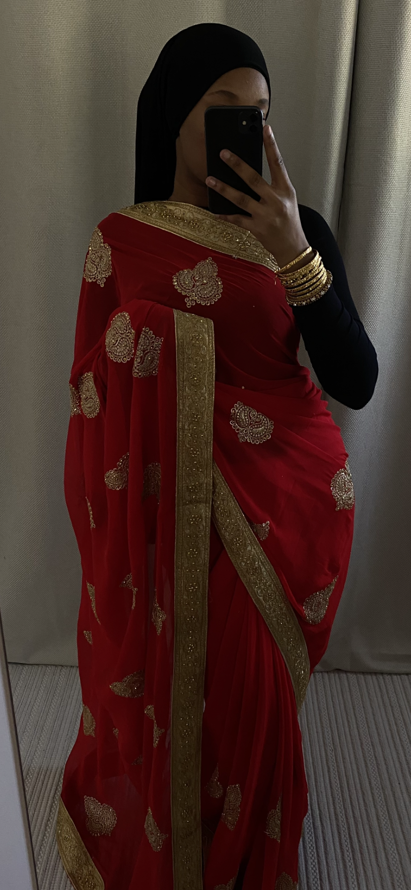 Saree Shisha