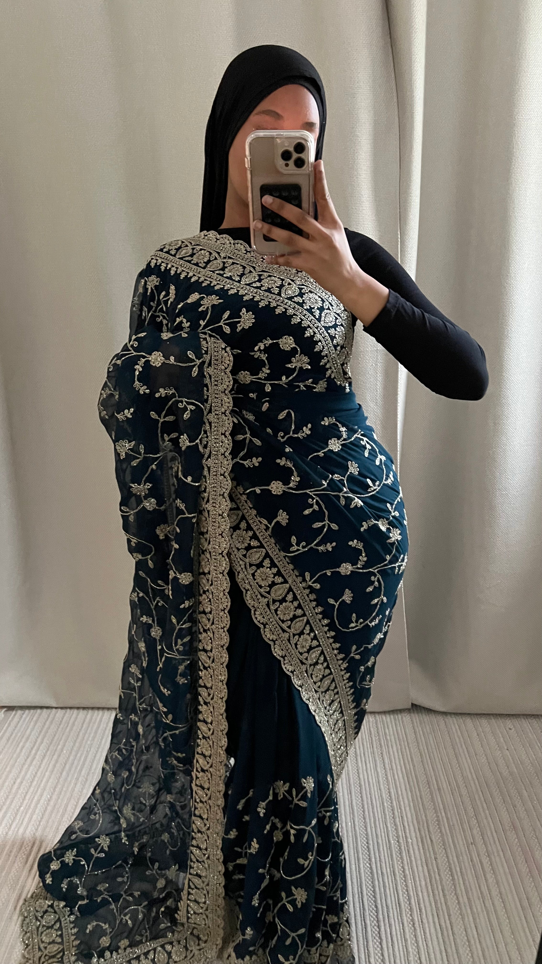 Saree Jihane bleu
