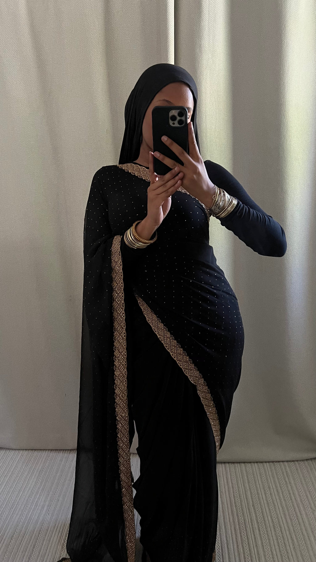 Saree Oumay